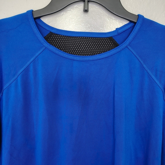 PINK Victoria's Secret Activewear Blue Long Sleeve Shirt With Mesh Detail Sz M - Picture 3 of 11